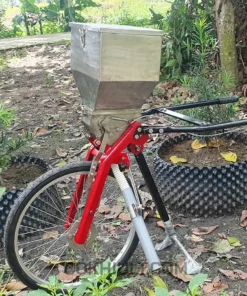 máy rải phân bán tự động ult-ag01